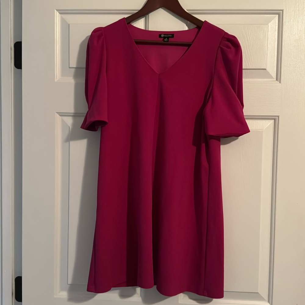 Versona Dress